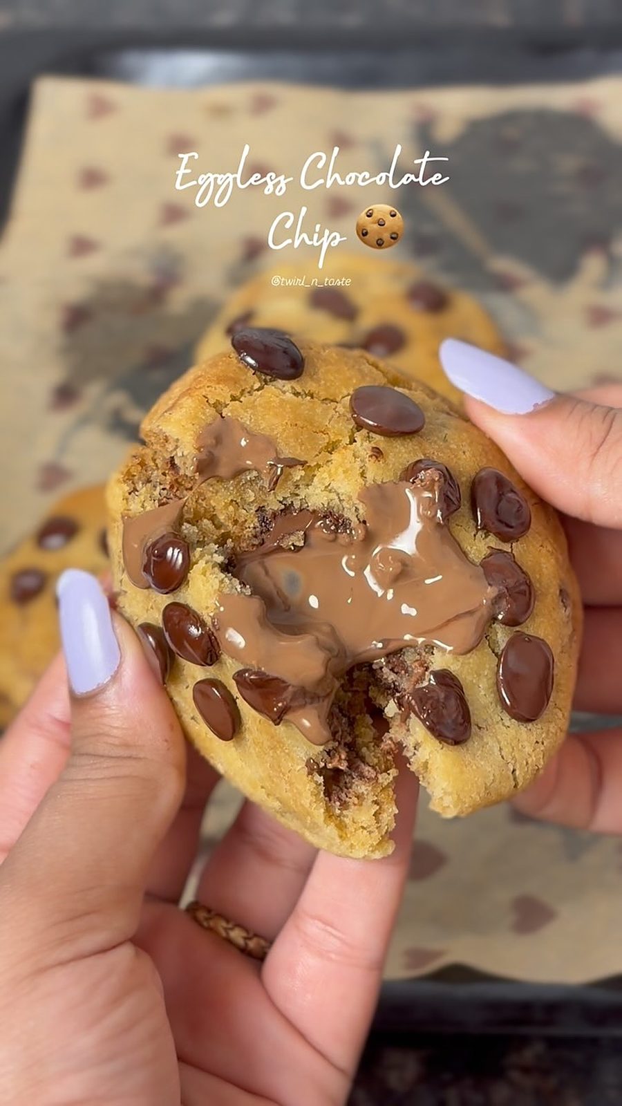 Eggless New York style chocolate chip cookies